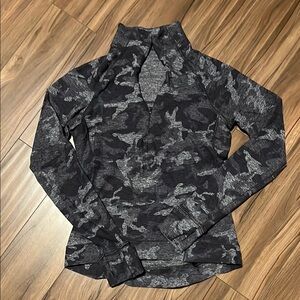 Lululemon Athletica Gray Camo Sweatshirt
